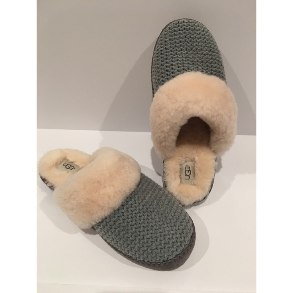 ✅ UGG Aira Gray Slippers - Picture 4 of 8